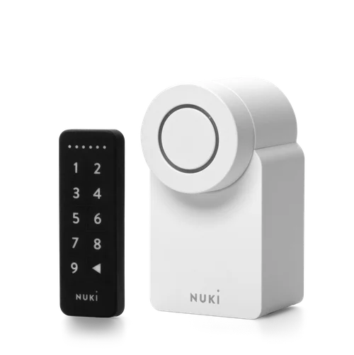 Il Home Set con il Keypad e il Smart Lock Go – soluzione di accesso smart e sicura.
